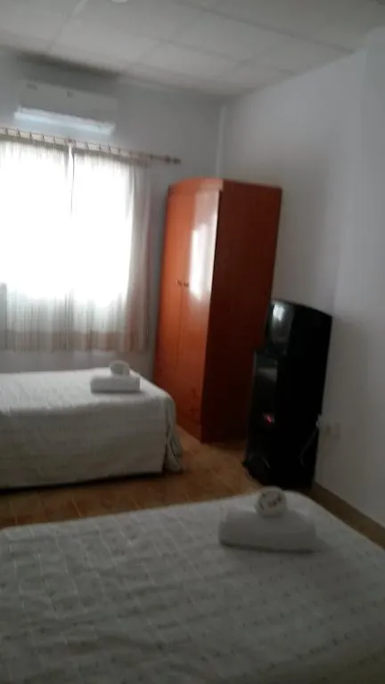 Hostal Virgen Del Pilar Baza 2*,